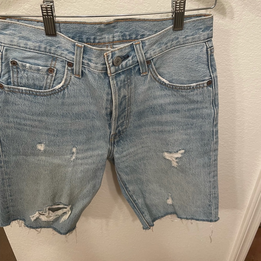 Levi’s 501 Jean Shorts size 25